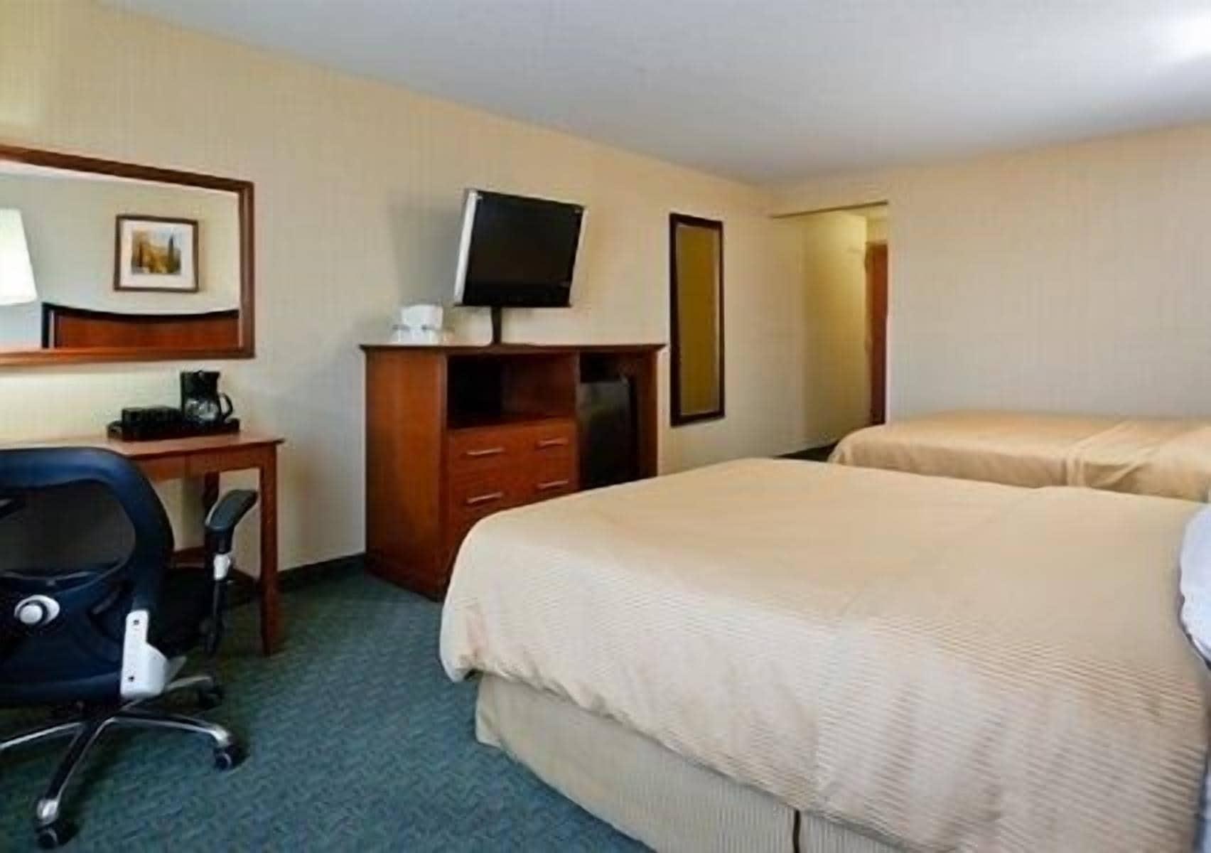 Quality Inn And Conference Center Greeley Downtown Екстер'єр фото