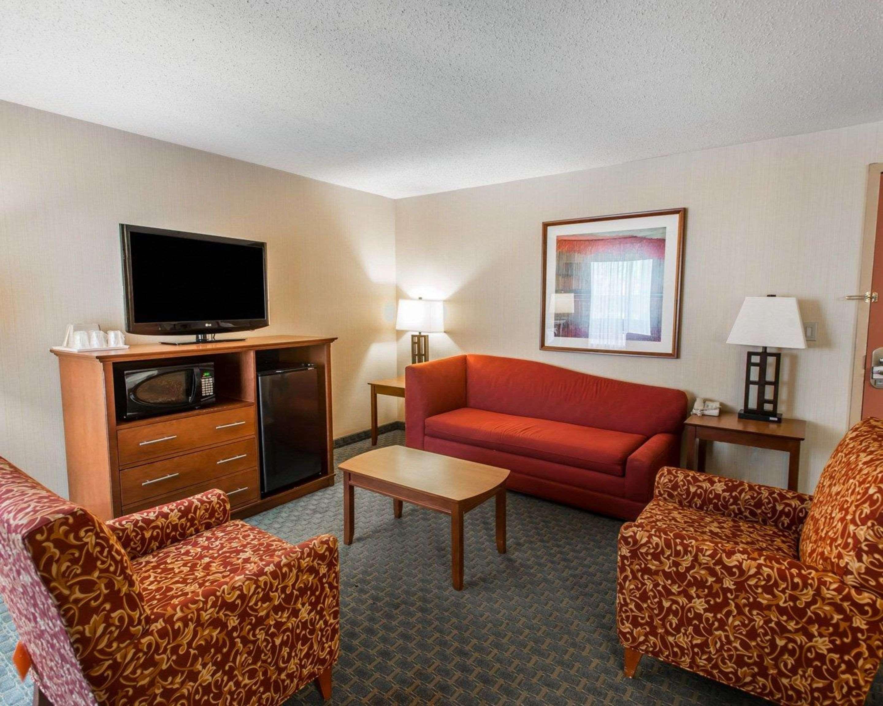 Quality Inn And Conference Center Greeley Downtown Екстер'єр фото
