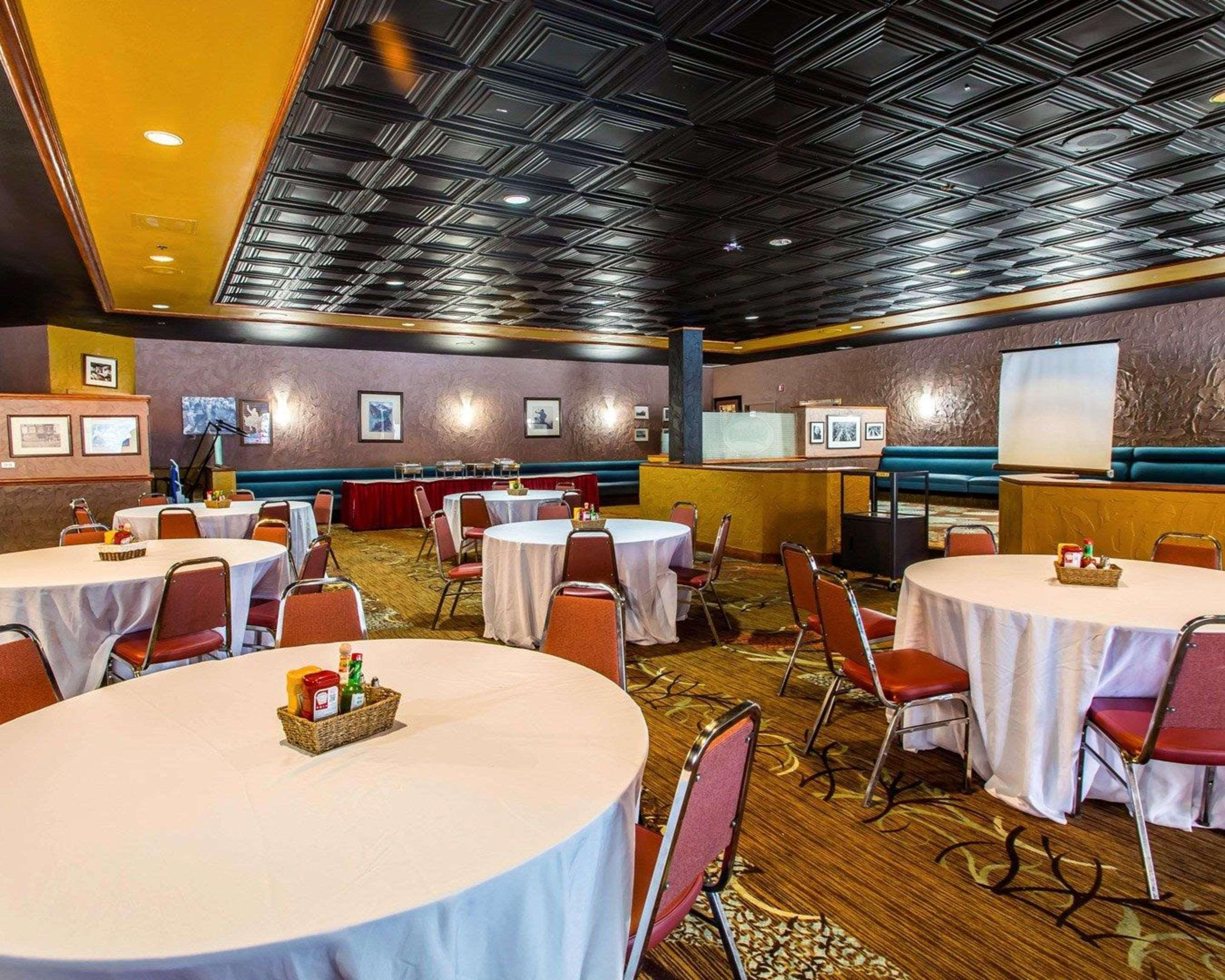 Quality Inn And Conference Center Greeley Downtown Екстер'єр фото
