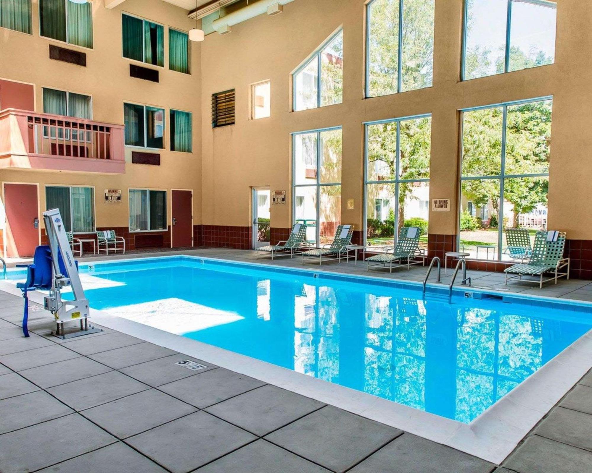 Quality Inn And Conference Center Greeley Downtown Екстер'єр фото