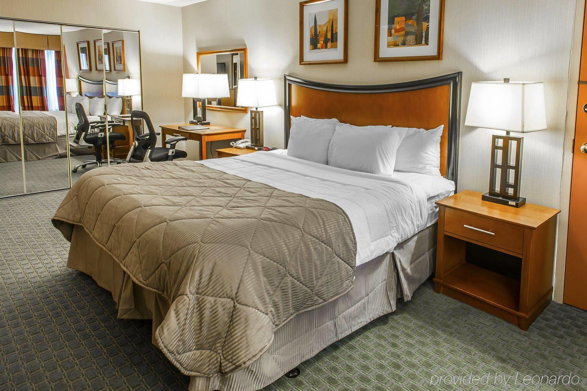 Quality Inn And Conference Center Greeley Downtown Екстер'єр фото